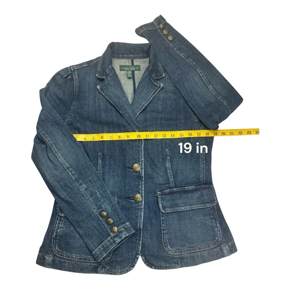 Lauren Jeans Co. Ralph Lauren Women's Denim Blazer with Anchor Buttons Size 8 - Picture 5 of 16